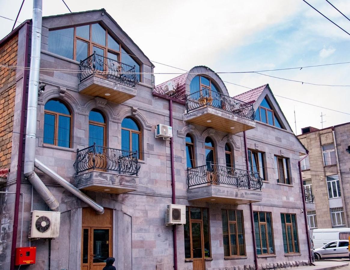 Har-Mar Hotel Goris Exteriör bild